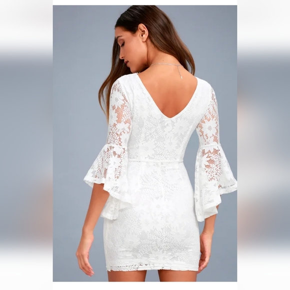 Lulus White Lace Bell Sleeve Dress Size Small - Picture 3 of 4